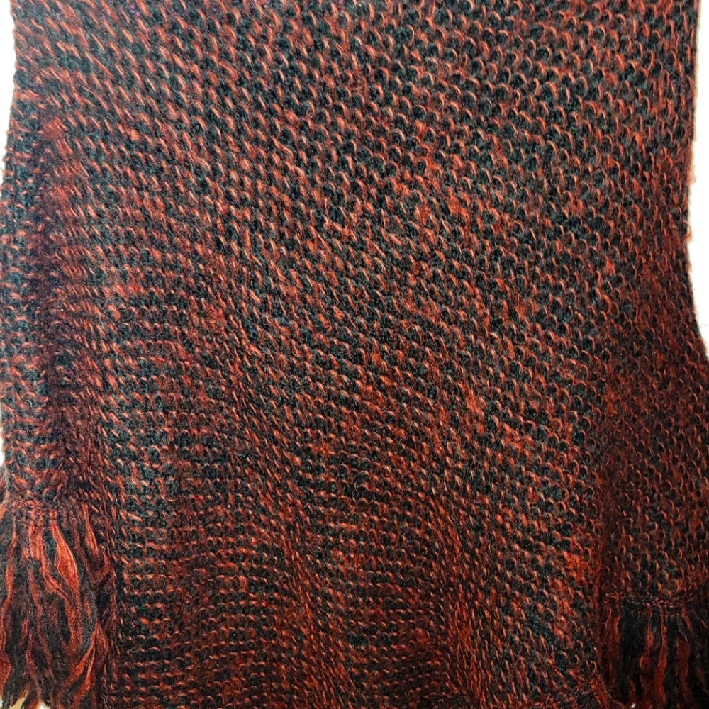 Womens overhead shawl